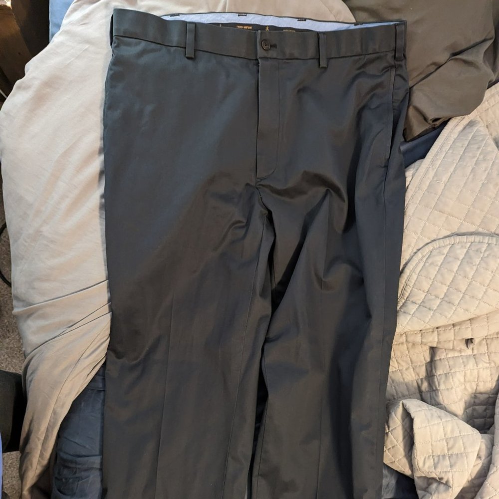 Brooks Brother Lightweight Advantage Chino Clark Fit Size 38x31 Navy Pants